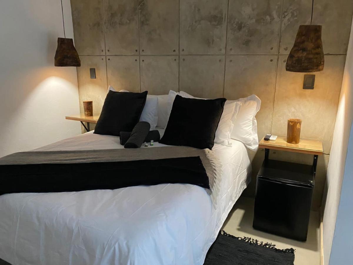 Luxury Upmarket Guesthouse 20 On 4Th Rustenburg Extérieur photo