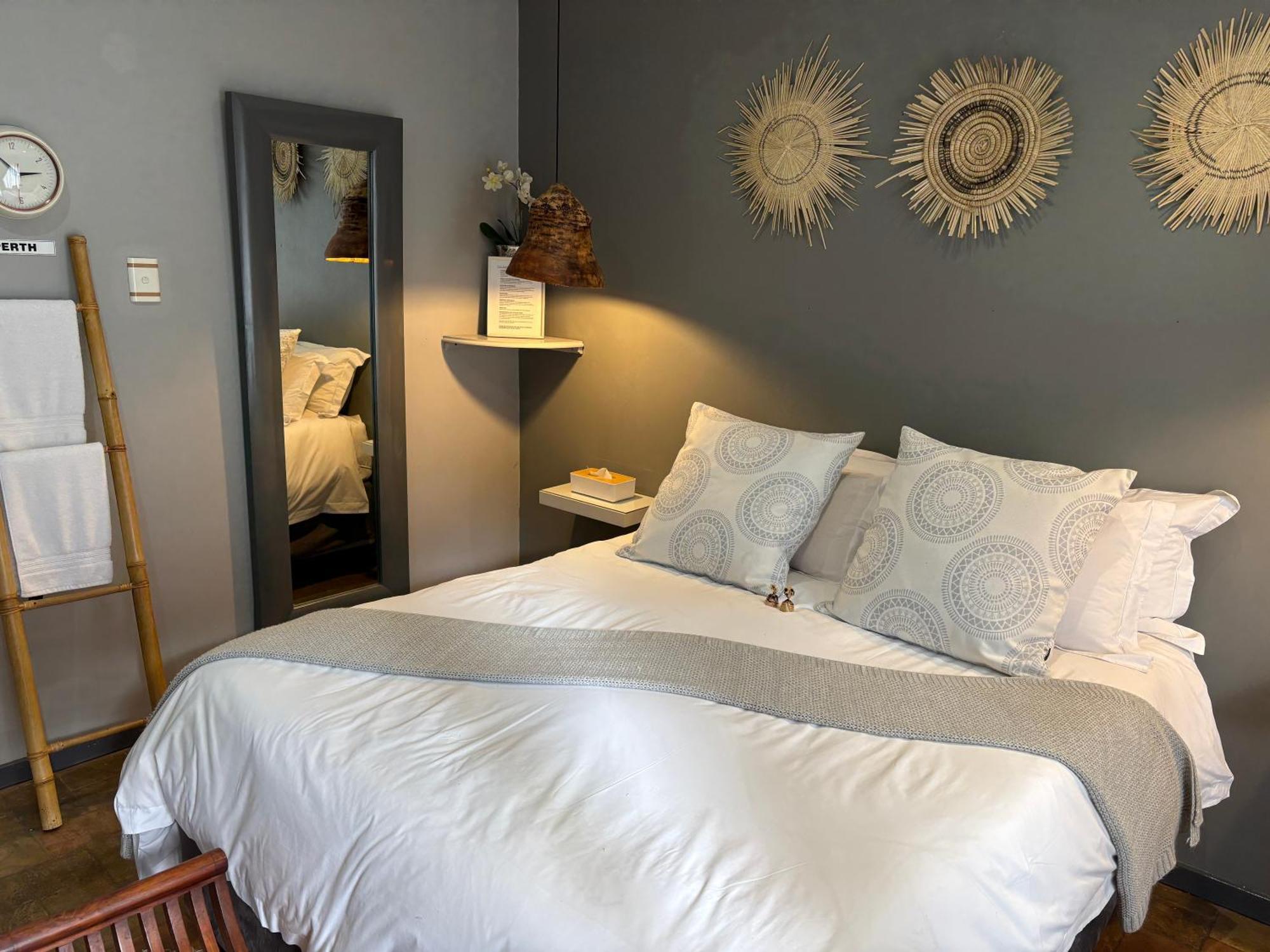 Luxury Upmarket Guesthouse 20 On 4Th Rustenburg Extérieur photo