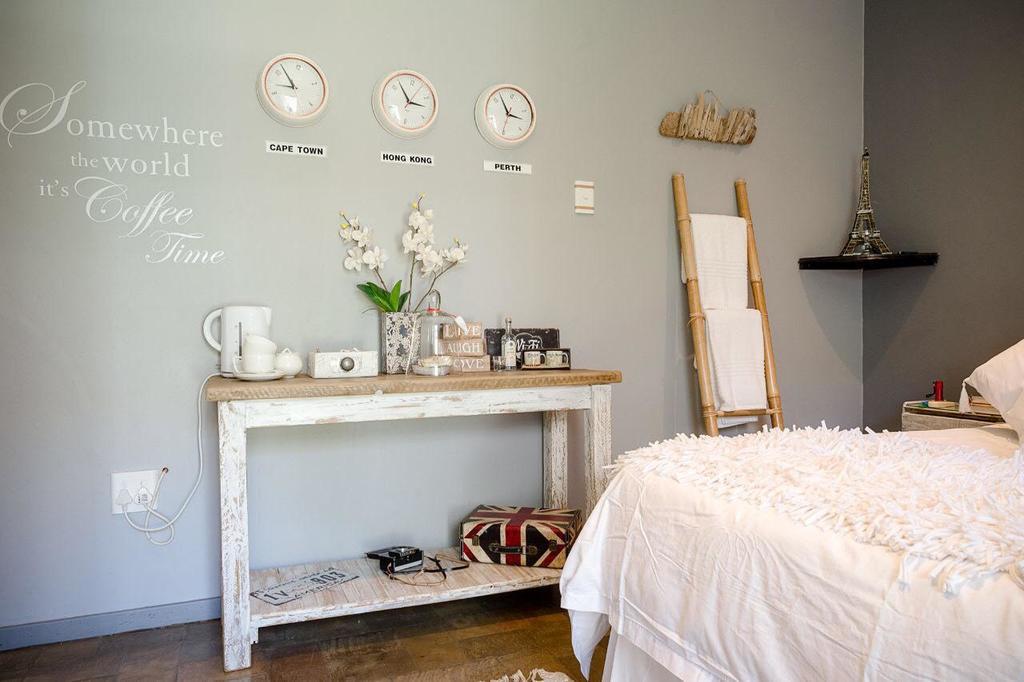 Luxury Upmarket Guesthouse 20 On 4Th Rustenburg Extérieur photo