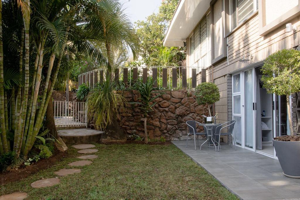 Luxury Upmarket Guesthouse 20 On 4Th Rustenburg Extérieur photo